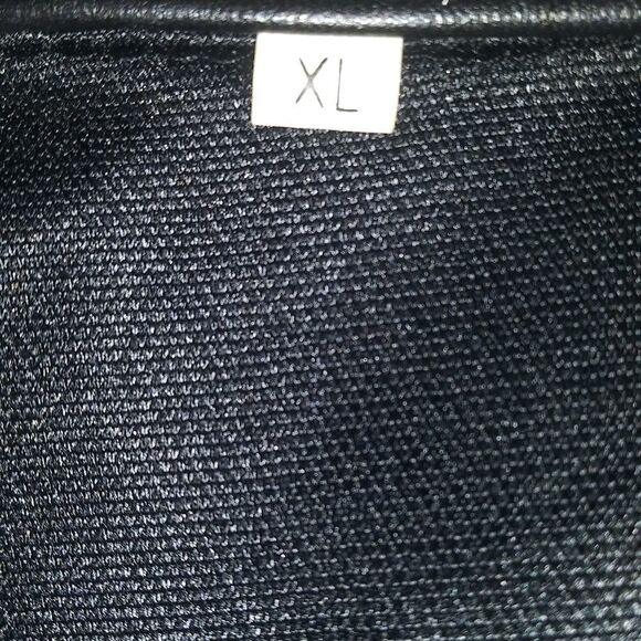 Black Leather Vest Soft & Smooth - Picture 5 of 6